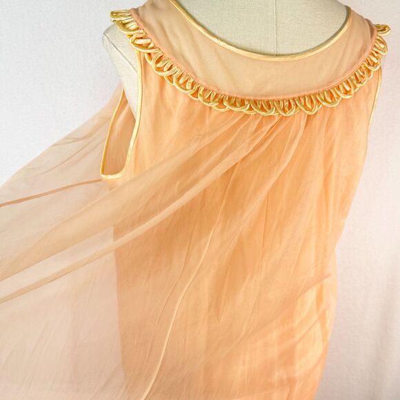 Vintage | Gossard Artemis | Peach Dreams Negligee Nightie | Made in USA | Sz M - Picture 3 of 8